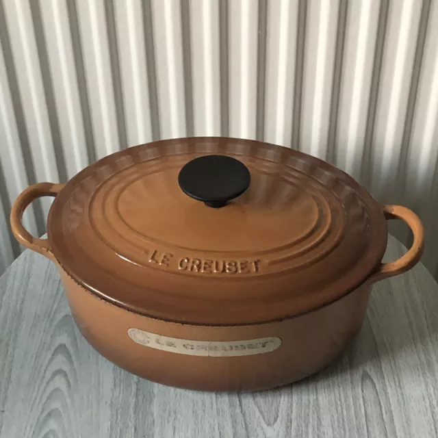 Vintage Oval Casserole Dish With Lid By Le Creuset / Hazelnut Brown / Cast Iron