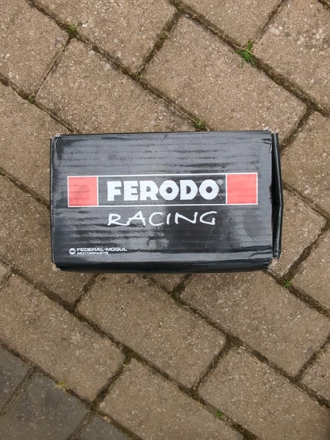 Ferodo DS1.11 BMW M2 M3 M4 Pastiglie freno anteriori FCP4611W Ferodo DS1.11 BMW M2 M3 M4 Pastiglie freno anteriori FCP4611W
