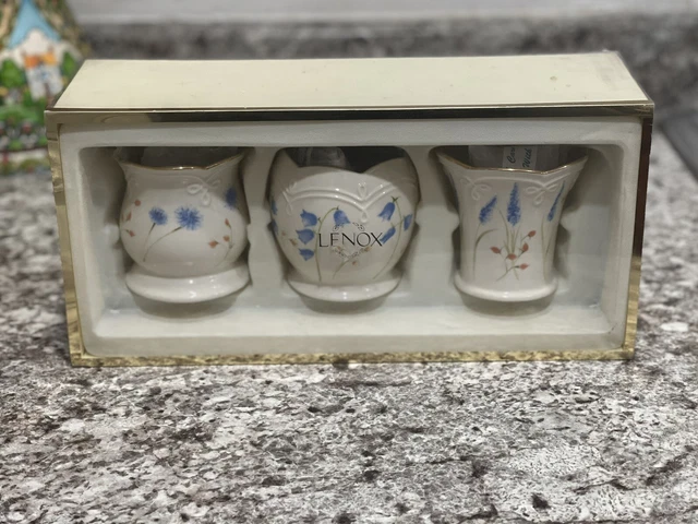 Juego de 3 flores azules con adornos dorados de flor floral Lenox
