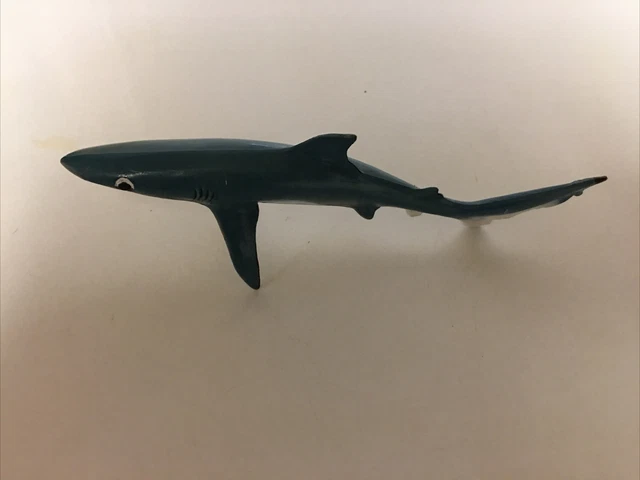 Vintage Monterey Bay Aquarium by Safari Blue Shark