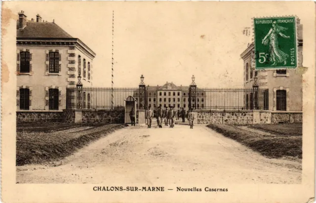 CPA CHALONS-sur-MARNE - New Barracks (742735)