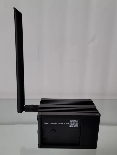 RAK V2 Helium Hotspot Miner - US/CAN - 915 MhZ (Free Priority Mail Shipping)