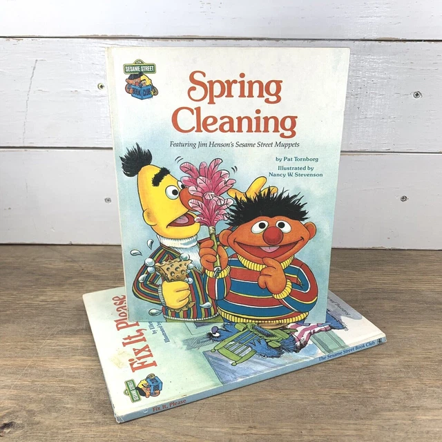 The Sesame Street Book Club Featuring Jim Henson's Sesame Street Muppets Lot X 2