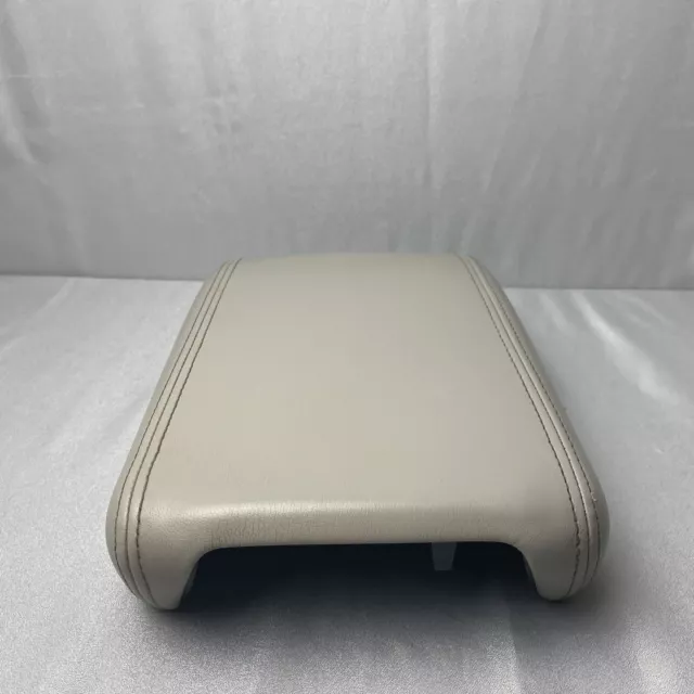 2007 - 2012 Acadia Enclave Outlook Traverse Armrest Console Lid Gray Leather