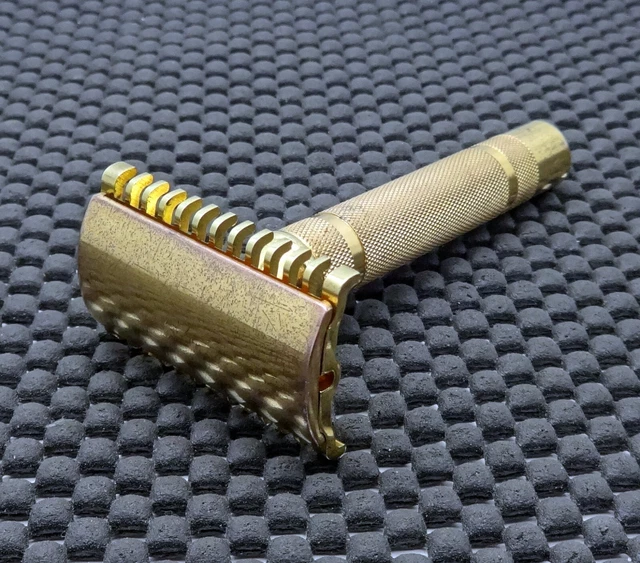 Vintage 1930's Gillette NEW Long Comb 3 Piece DE Safety Razor Clean! 2