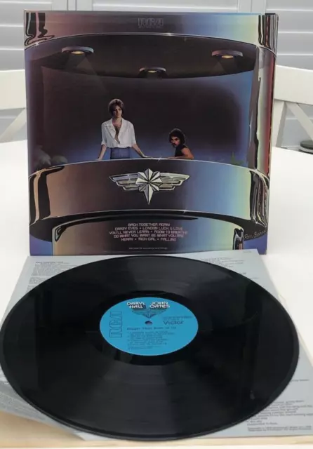 Daryl Hall John Oates -Bigger Than Both Of- Us Apl1-1467 1976 Vinyl Lp Record 2