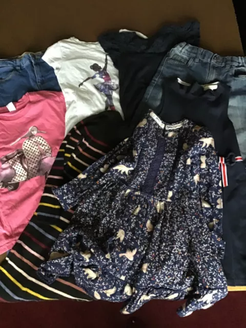 Girls clothes bundle, age 5-6