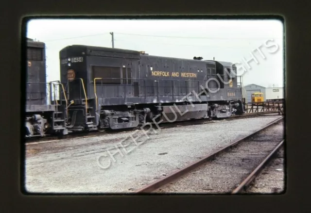 Original '72 Ektachrome Slide NW Norfolk Western 8484 U30B New Haven, CT   27C21