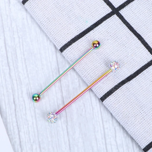 Helix-Piercing-Schmuck Industrieller Piercingschmuck Menschlicher Körper