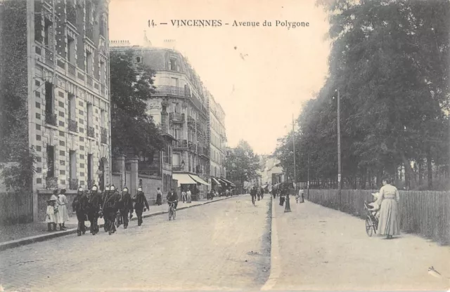Cpa 94 Vincennes / Avenue Du Polygone