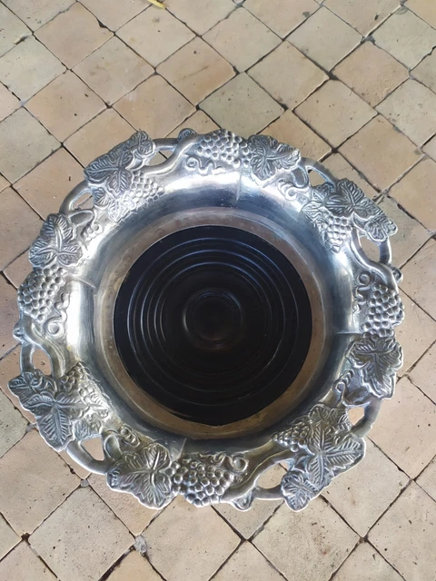 DÉ À COUDRE De Collection En Porcelaine Décoré Du Dragon Rouge Du Pays