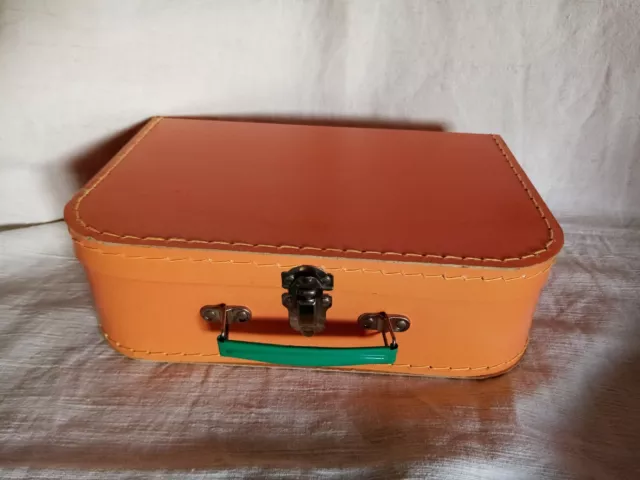 Petite poupée italienne année 60' - Ma valise en carton