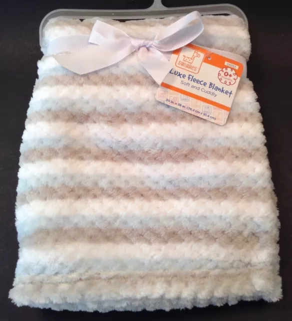 Swiggles lux on sale fleece blanket