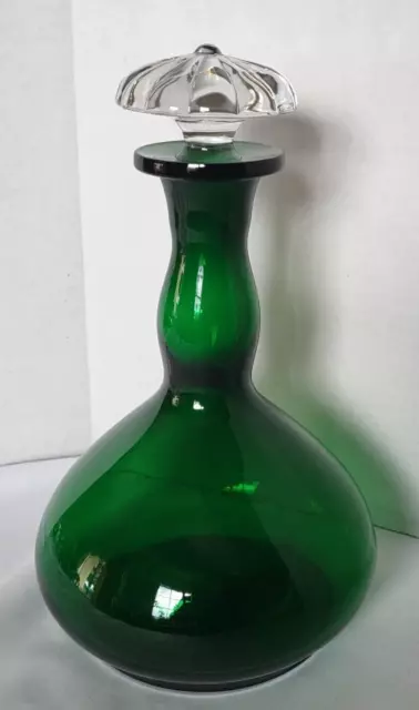 Fostoria Emerald Green Decanter with Clear Crystal Stopper