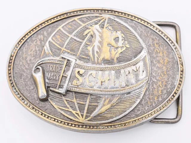 Schlitz belt buckle top