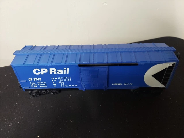 Lionel  O & O27 Gauge, CP Rail Box Car 6-9748 2