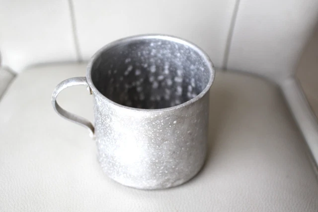 Mesure à lait 1 litre (Gebraucht) in Chézard St Martin für CHF 11 – mit Lieferung auf kaufen