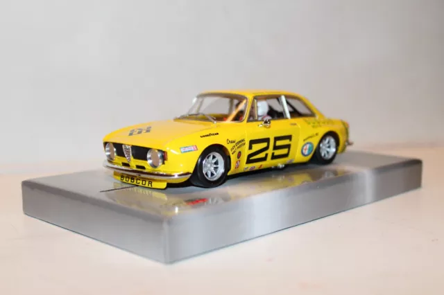 Slot Car   Revo Slot Alfa Romeo Gta Gp 2   N 25  Nuova 1/32