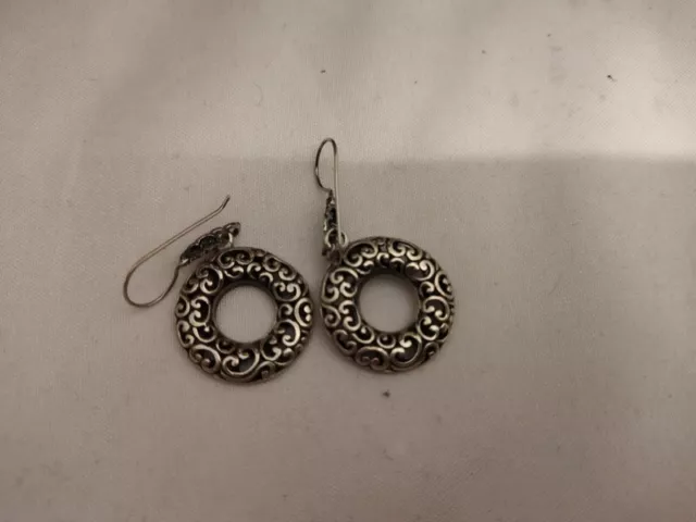 Boucles d'oreilles circulaires ajourées en argent 925 - Artisanat balinais