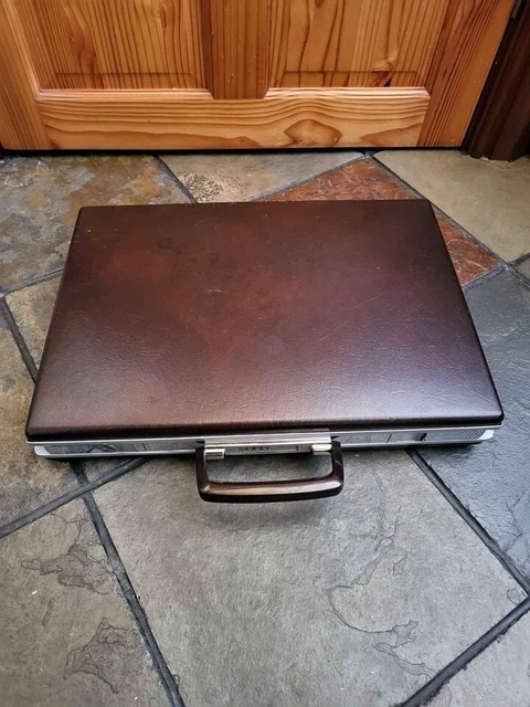 Vintage Samsonite Classic Hard Shell Briefcase Attache Working Combination Lock