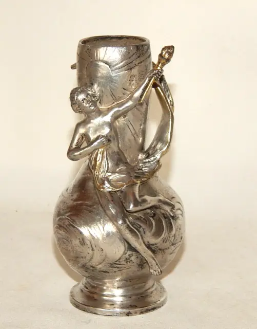 Jugendstil Vase Weiblicher Akt mit Fackel Metall versilbert wohl Frankreich