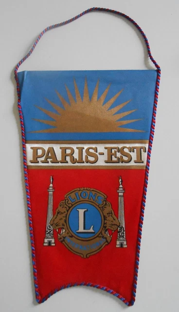 Fanion Pennant PARIS FC - Supporters, Décoration Murale Ou Pour Matchs