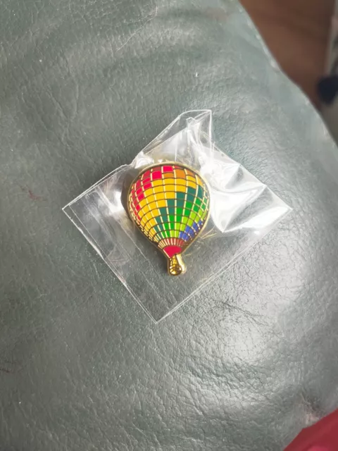 Hot Air Balloon Pin Badge G-CLZR 2
