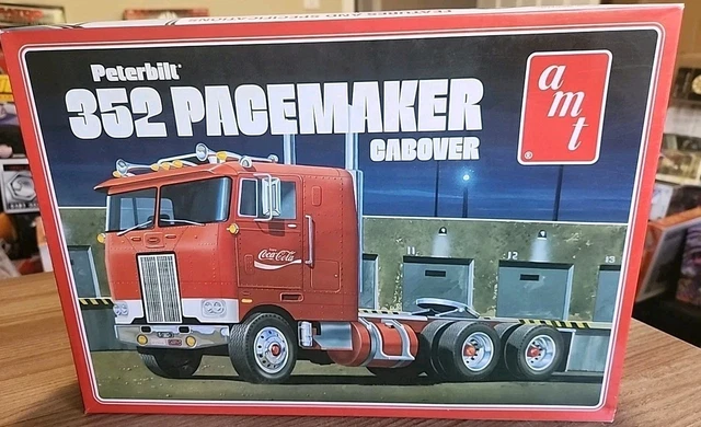 Amt Pacemaker AMT PETERBILT 352 PACEMAKER CABOVER COCA-COLA 1/25 SCALE MODEL KIT New ...