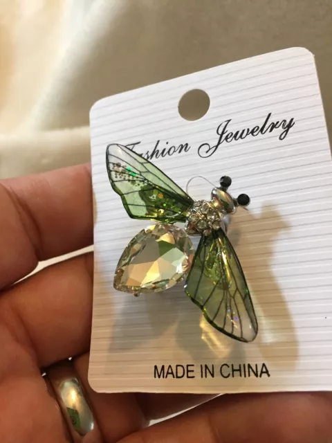 Crystal Bee Brooch with Colorful Wings Rhinestone Green Wing Insect Brooch Pin