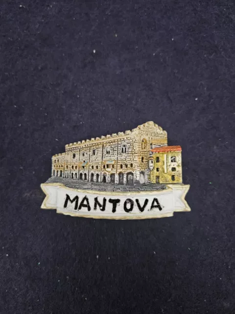 CALAMITA MAGNETE SOUVENIR CITTà MANTOVA BORDO ORO RESINA 3D