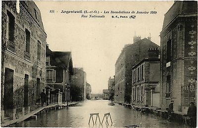 CPA Argenteuil (s. - et-o.) floods january 1910-rue nationale (290564)