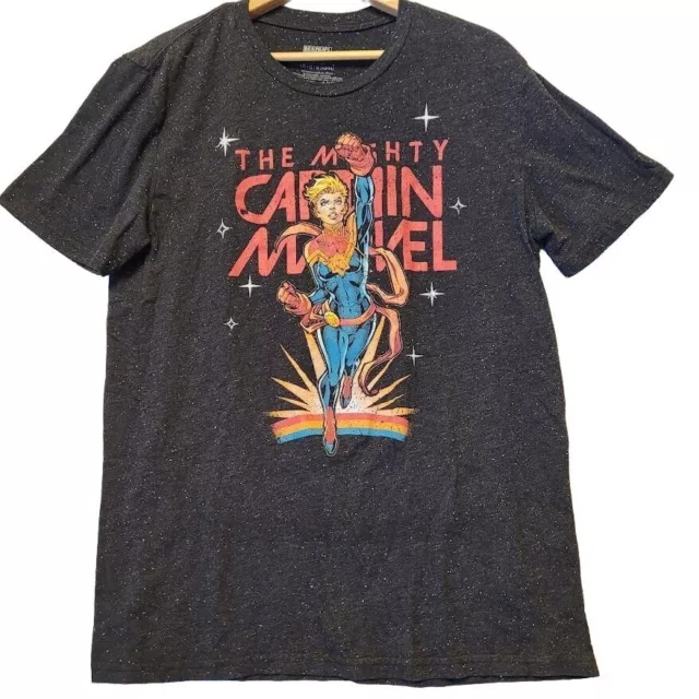 Mad Engine The Mighty Captian Marvel Graphic T-Shirt Black Star Field Tee Size L