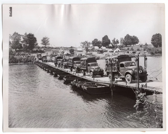 1940 11ST ENGINEERS Bridge Mass. National Guard Potsdam NY News Photo