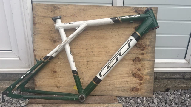 GT ARROWHEAD MOUNTAIN Bike Frame. Vintage MTB Hardtail Frame