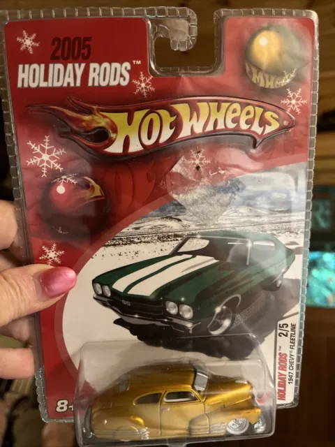 Hot Wheels 2005 Holiday Rods 1947 Chevy Fleetline Gold