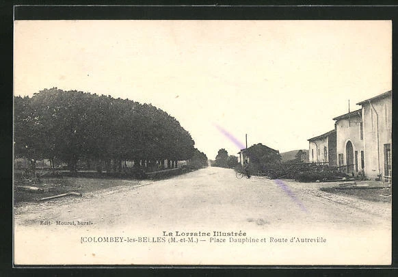 CPA Colombey-les-Belles, Place Dauphine and Route d'Autreville