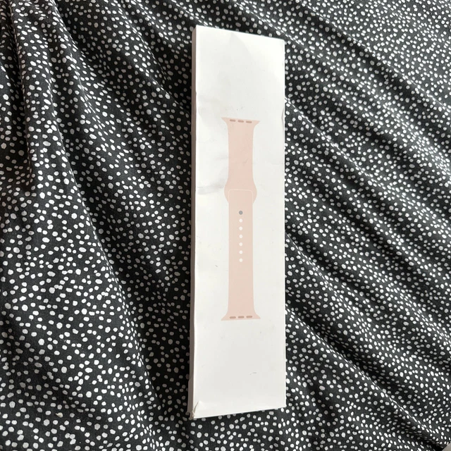 44mm M/L Official Apple Watch PINK SAND Sport Band NEW ONE HALF STRAP