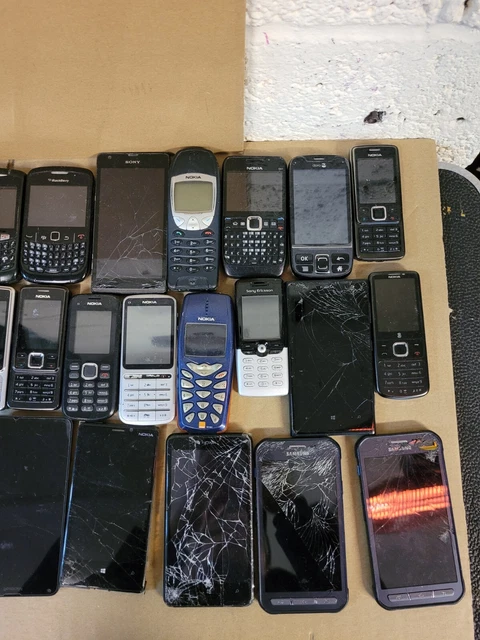 Restposten Bulk 35x Handys ungetestet, Nokia, Samsung, iPhone, HTC uvm