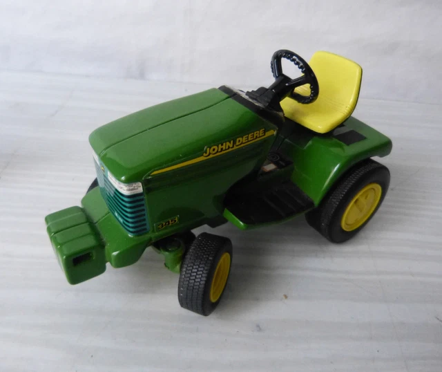 Miniature Ensemble de véhicule JOHN DEERE pour la ferme avec 3 chevaux