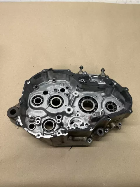 Suzuki LTZ400 2004 ltz z400 Right Engine Case Half B72