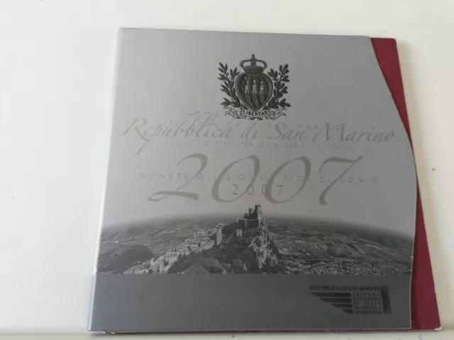 Kms 2007 Mit 5 Euro Silber Im Original Blister San Marino 39.