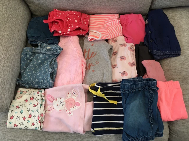 Pacchetto bambino 0-3 m - Bellissimi abiti tra cui: sorellina, pantaloncini, top, altro