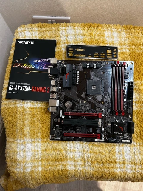 GIGABYTE GA-AX370-GAMING 3 Motherboard AMD X370 Socket AM4 DDR4 M.2 £94 ...