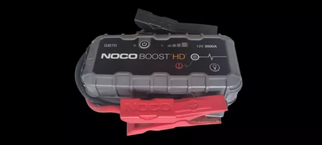 NOCO genius GB70 BOOST HD 12v 2000A Lithium Car  Battery Jump Starter. Grade: A