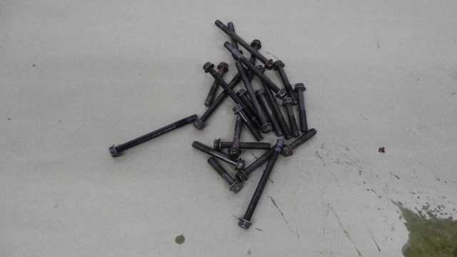Kawasaki KFX400 2004 kfx 400, ltz400 engine case bolts B37