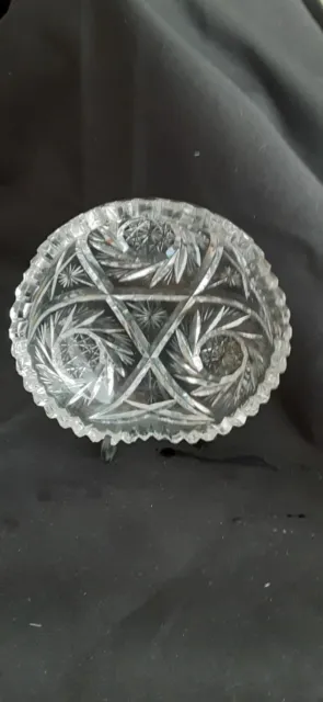 Vintage Round Crystal Cut Glass Candy/Nut Dish Bowl with Sawtooth Rim