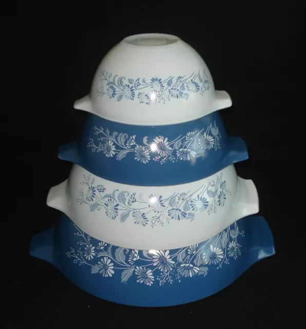 PYREX - 4 pc. Blue & White COLONIAL MIST Cinderella Mixing, Nesting Bowl Set 3