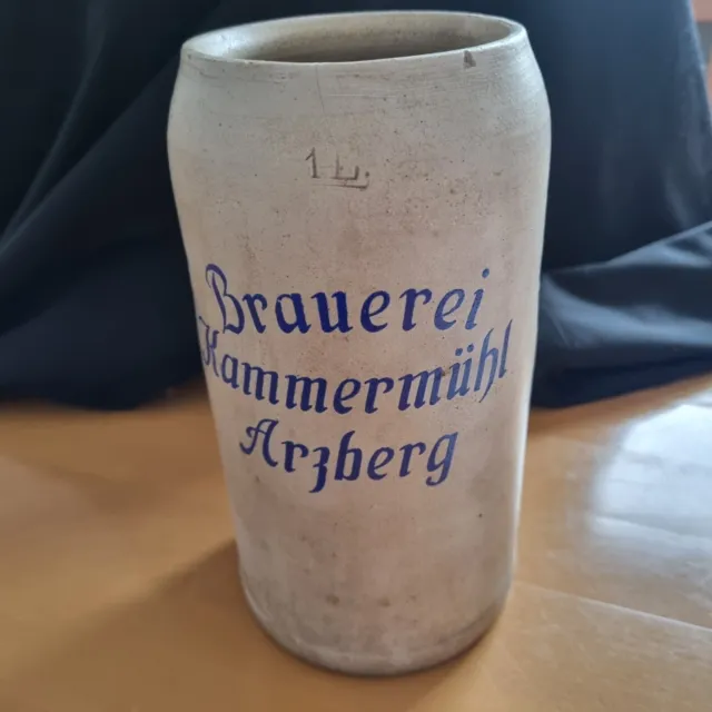 Alter Maßkrug 1 l Bierkrug " Brauerei Kammermühl Arzberg " Rarität