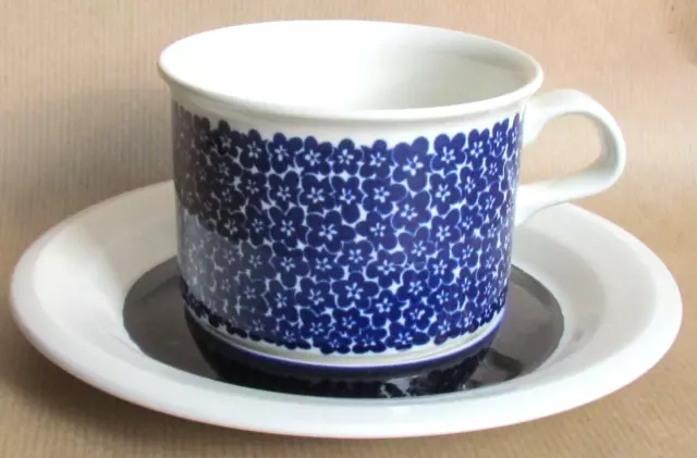 Arabia Finland Faenza Blue Pattern Cup & Saucer (10366)