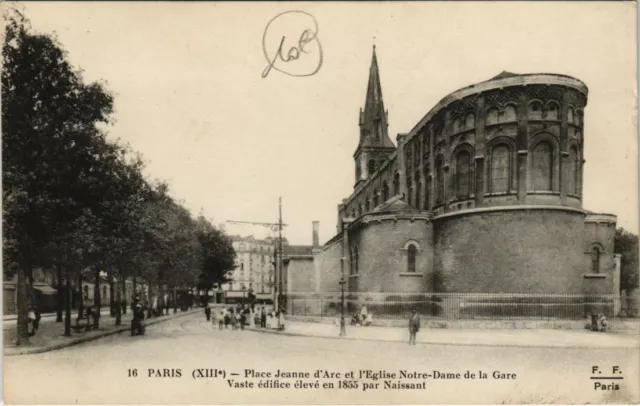 CPA PARIS 13e - Place Joan of Arc and the Church of Notre-Dame (56254)